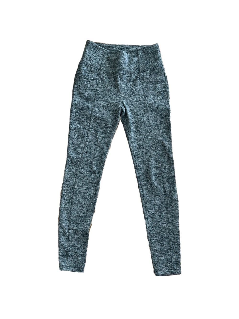 Athleta: Black and White Patterned Leggings: Size Small